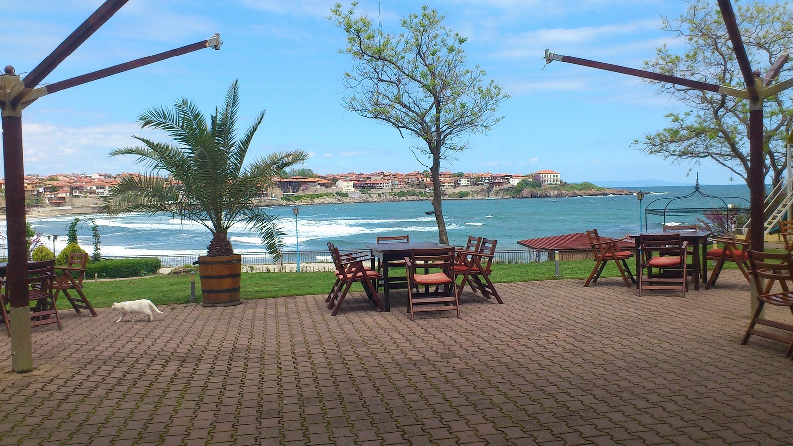 sozopol-terrasse-mer