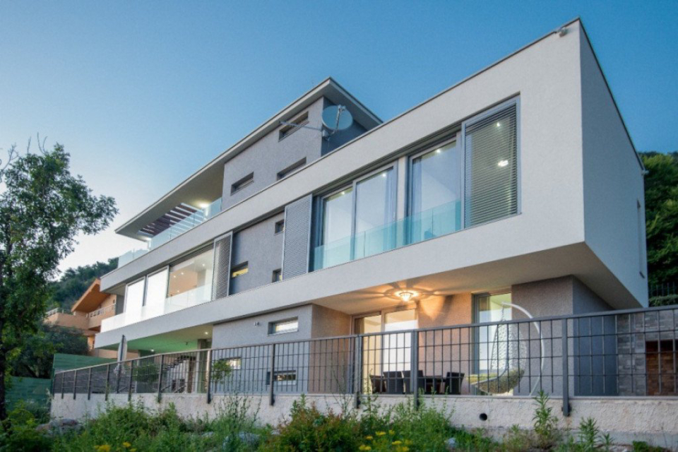 Tivat : propriété de luxe