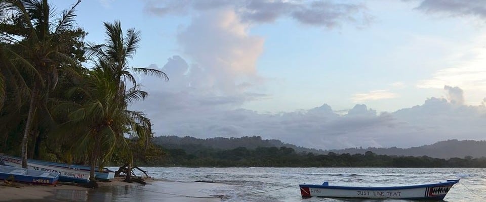 Source : Antoine Letarte, CC BY 3.0 Plage de Puerto Viejo au Costa Rica