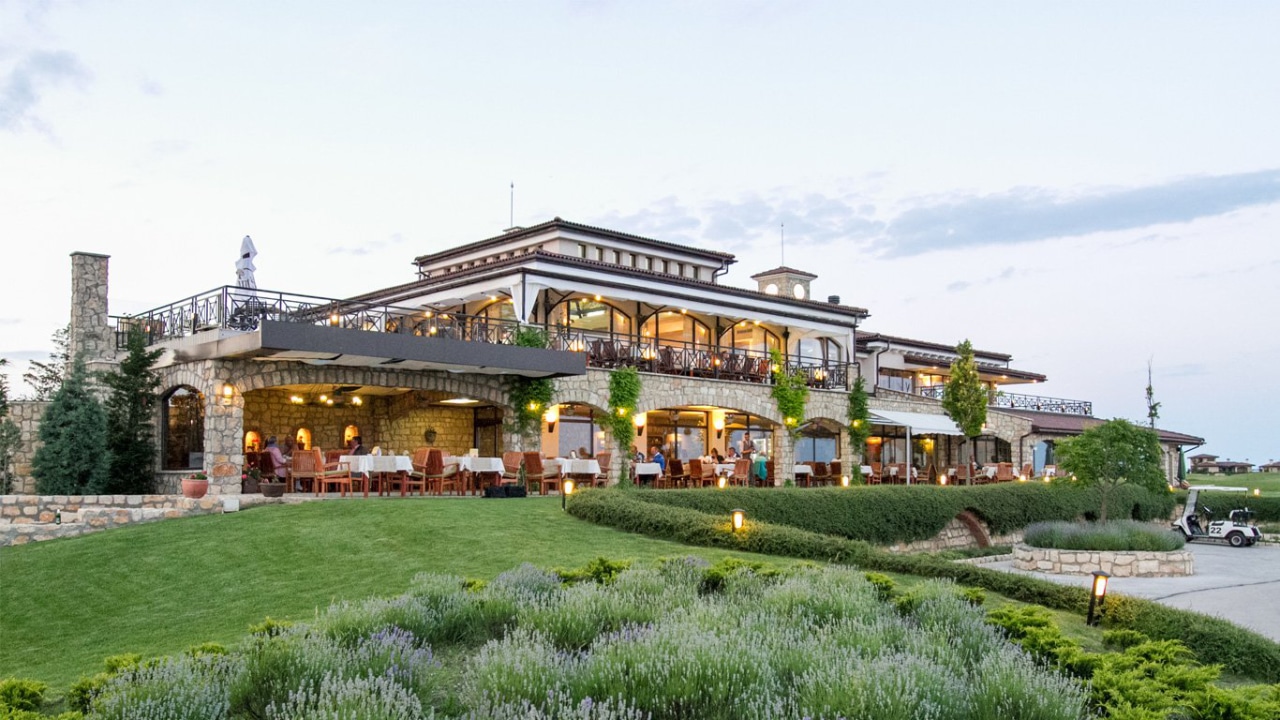 Exemple du restaurant du complexe résidentiel - Source : BlackSeaRama