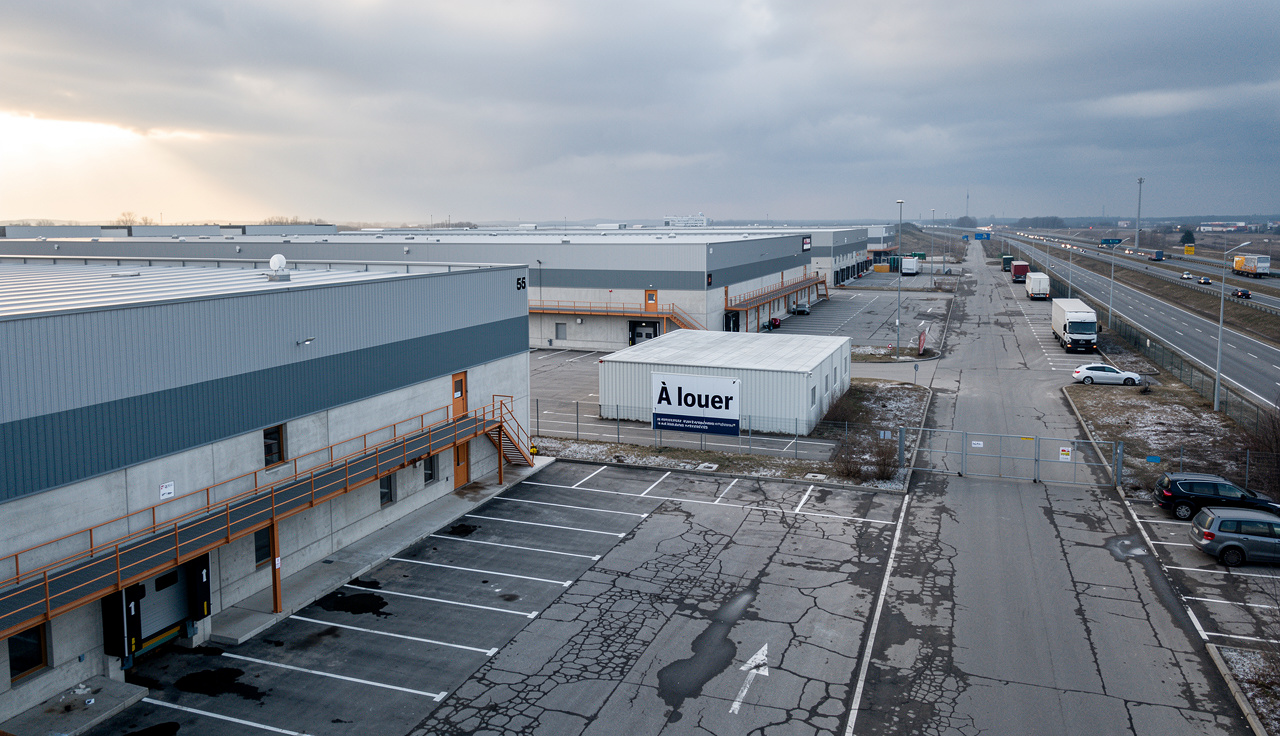 Marché industriel: sur-offre à Budapest