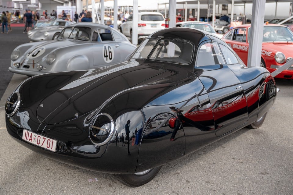 La Porsche 64 : un véhicule d'exception !