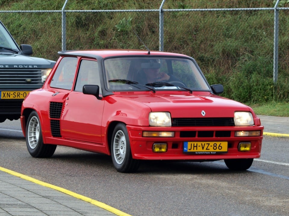 Renault 5 GT Turbo - Auteur : 	Alf van Beem
